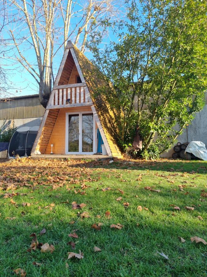Le Chalet Tipi Avec Jacuzzi Et Jardin Troyes Extérieur photo