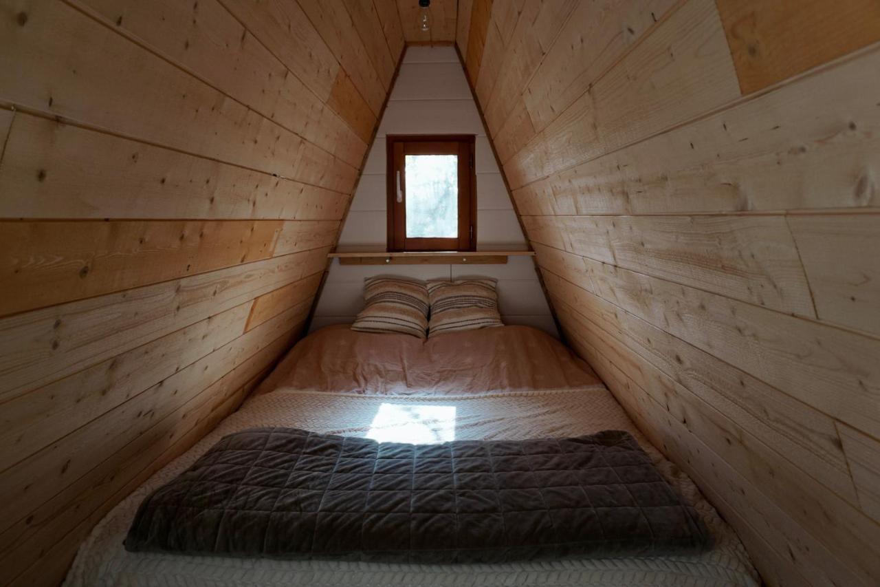 Le Chalet Tipi Avec Jacuzzi Et Jardin Troyes Extérieur photo